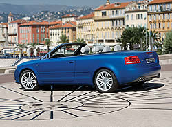 РЎС‚Рѕ С‚С‹СЃСЏС‡РЅС‹Р№ Audi A4 Cabriolet