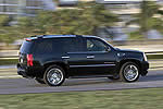 Cadillac Escalade 2007: возрожденный символ прибывает в Россию