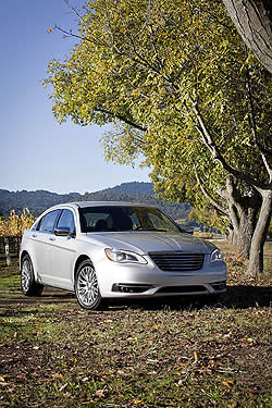 Chrysler 200