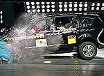 Ford S-MAX завоевал "пять звезд" Euro NCAP