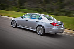 Hyundai Genesis 2012