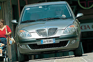 Lancia Ypsilon