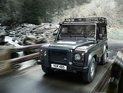 Land Rover Defender 2012