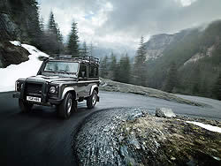 Land Rover Defender 2012