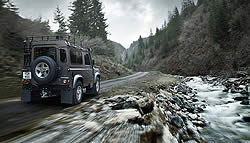 Land Rover Defender 2012