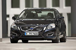 Volvo S60 T6 Design от Heico Sportiv