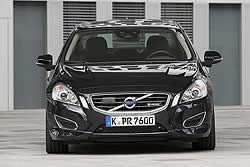 Volvo S60 T6 Design от Heico Sportiv